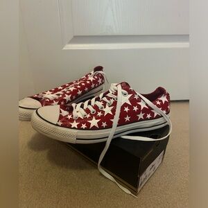 Converse Chuck Taylor All Star Ox Days Ahead / Red with White stars